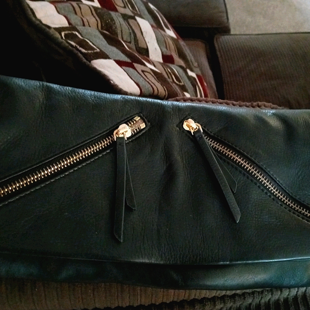 Beautiful crossbody leather purse.